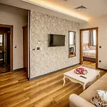 Life Point Hotel 3*