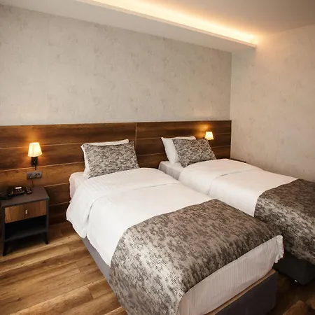 Hotel Life Point 3*