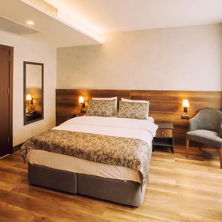 Отель Life Point