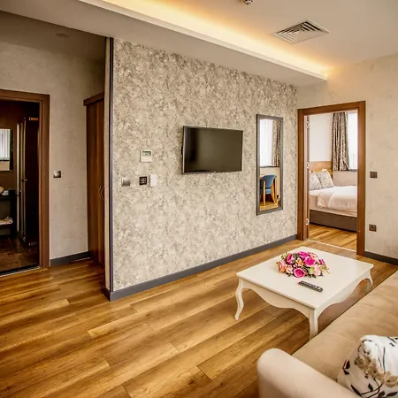 Life Point Hotel 3*