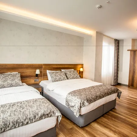 Life Point Hotel